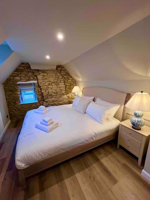 Quaint Cotswold Cottage Chipping Norton Exteriör bild